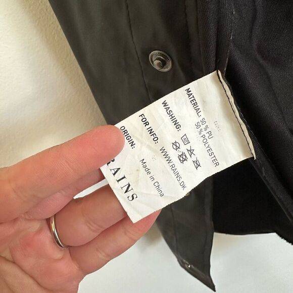 Rains Unisex Black Snap Button Closure Waterproof Windproof Lightweight Signatur - Picture 14 of 14